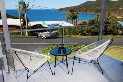 Buena Vista 3 Lakeview - Great Ocean Road Tourism 1
