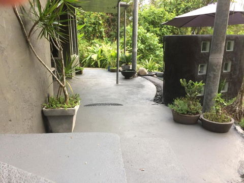 Earthship Daintree - Great Ocean Road Tourism 2