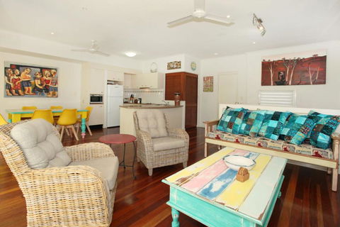 Unit 1 On The Park Coolum Beach - Great Ocean Road Tourism 7