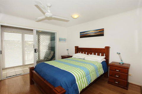 Unit 1 On The Park Coolum Beach - Great Ocean Road Tourism 6