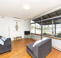 Douglas Cottage - Great Ocean Road Tourism