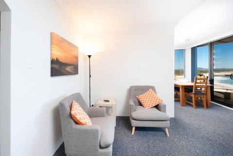 Beachpoint Unit 303 28 North Street - Great Ocean Road Tourism 3