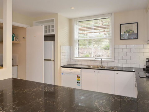 Villa 3br De Saran Resort Condo Located Within Cypress Lakes Resort (nothing Is More Central) - Great Ocean Road Tourism 1