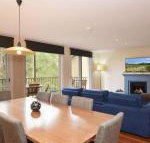 Villa 3br De Saran Resort Condo located within Cypress Lakes Resort nothing is more central - Great Ocean Road Tourism