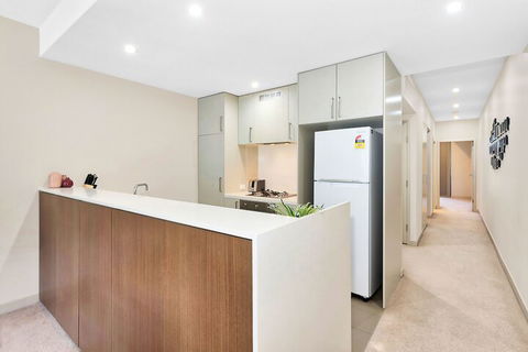 Spacious And Serene Apt In The Leafy Suburb - Great Ocean Road Tourism 3