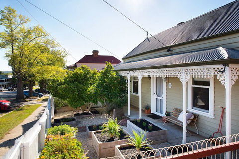 Albert Cottage - Great Ocean Road Tourism 1