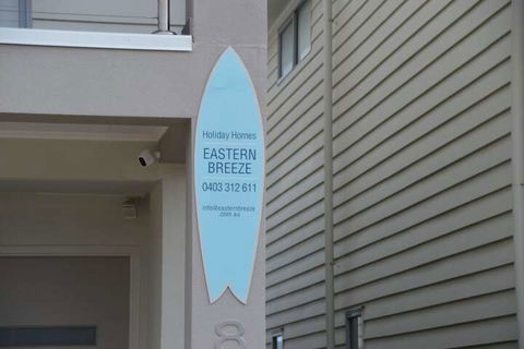 Eastern Breeze - Great Ocean Road Tourism 1