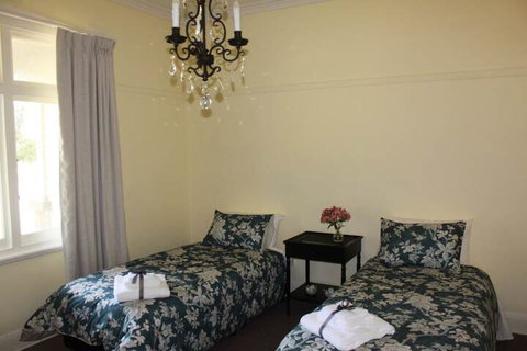River Front Estate - Great Ocean Road Tourism 5