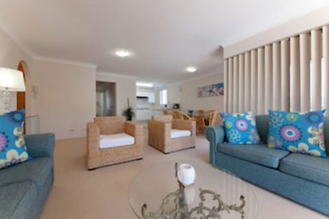 Kamilaroi Unit 6, 58-60 Magnus Street - Great Ocean Road Tourism 0