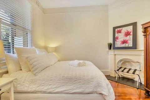3 Bedroom Terrace At Harbour Bridge - Great Ocean Road Tourism 3
