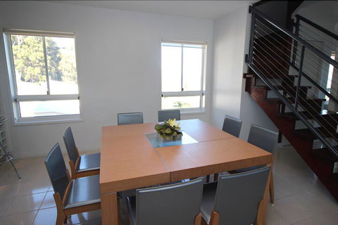 Deep Blue 14 - Great Ocean Road Tourism 3