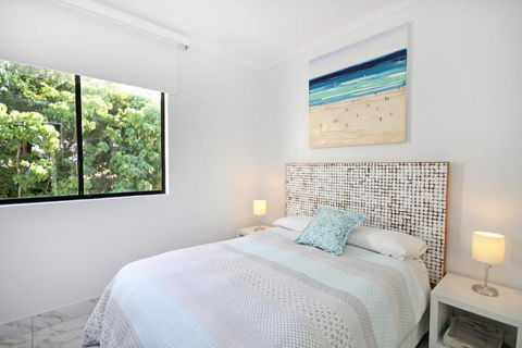 Unit 8 Bronte Of Coolum 8 12 Coolum Terrace Coolum Beach 500 Bond LINEN INCLUDED WIFI - Great Ocean Road Tourism 5
