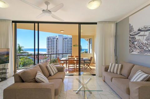 Unit 8 Bronte Of Coolum 8 12 Coolum Terrace Coolum Beach 500 Bond LINEN INCLUDED WIFI - Great Ocean Road Tourism 2