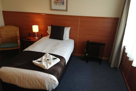 Mt Lyell Motor Inn - Great Ocean Road Tourism 7