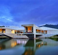 Alkira Award Winning Luxury Holiday Home - Great Ocean Road Tourism