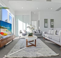 HomeHotel New  Spacious 3 Bedroom Penthouse - Great Ocean Road Tourism