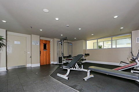 Spacious 1-Bedroom Apartment With Parking - Great Ocean Road Tourism 7