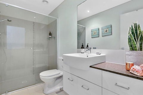 COASTAL CHIC At CASUARINA - Great Ocean Road Tourism 7