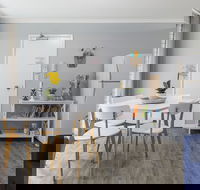 Family Romance Fun on Kings Beach - Great Ocean Road Tourism