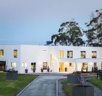 Paradise Point Tamar Valley Residence with Pool - Great Ocean Road Tourism