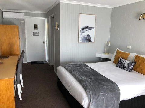 Country Roads Motor Inn - Great Ocean Road Tourism 2