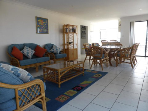 Hi Surf Unit 4 92 Head St. Forster - Great Ocean Road Tourism 5