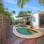 Relax At Coolum - Great Ocean Road Tourism 0