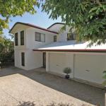 8 Springfield Avenue Pet Friendly Linen Included - Great Ocean Road Tourism 0
