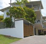 Unit 2 Sea Breeze Villas Coolum Beach - Great Ocean Road Tourism