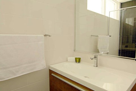 Heritage Hotel - Great Ocean Road Tourism 2