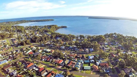 Paradise Bungalow Waterfront - Great Ocean Road Tourism 0