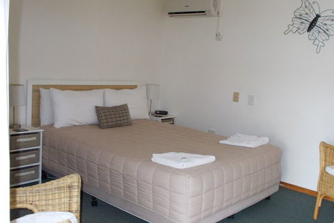 Karuah Motor Inn - Great Ocean Road Tourism 6