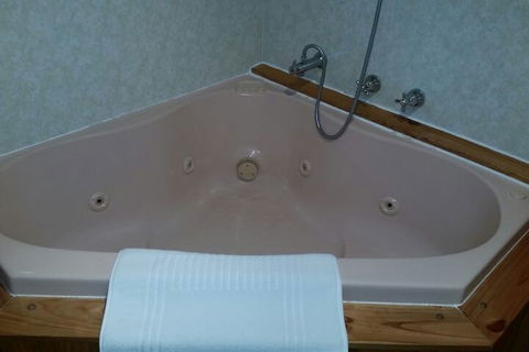 Toora Lodge Motel - Great Ocean Road Tourism 5