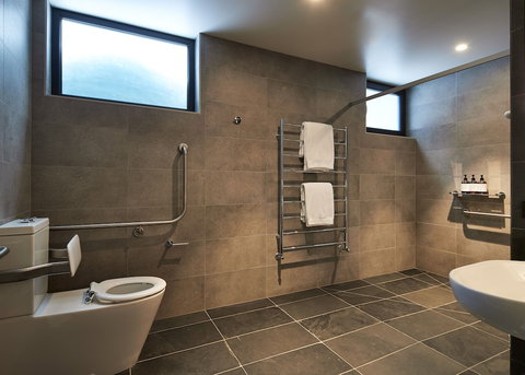 Astra Falls Creek - Great Ocean Road Tourism 6