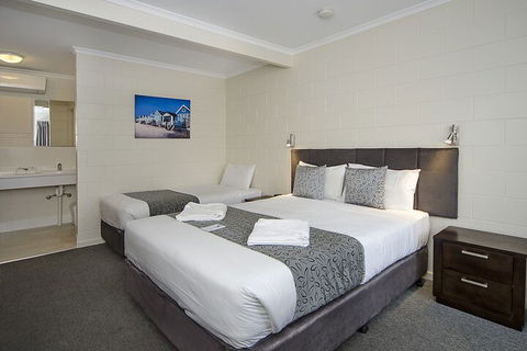 Victor Harbor City Inn - Great Ocean Road Tourism 2