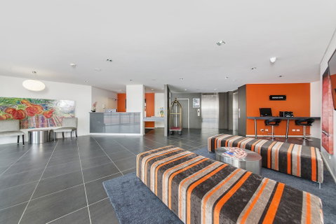 Abode Tuggeranong - Great Ocean Road Tourism 1