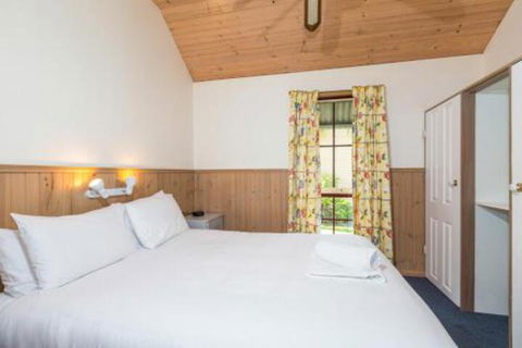 Batemans Bay Marina Resort - Great Ocean Road Tourism 5