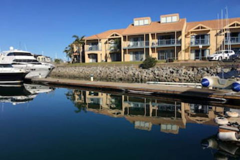 The Marina Hotel - Great Ocean Road Tourism 0
