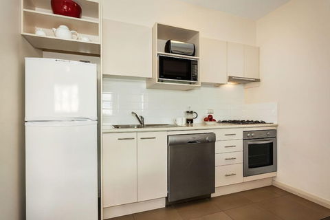 Quest Castle Hill - Great Ocean Road Tourism 4