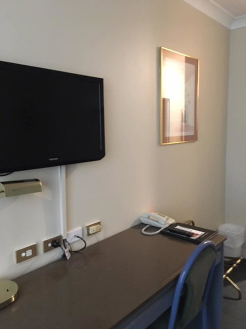 The Select Inn Penrith - Great Ocean Road Tourism 3