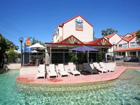 Nelson Bay Breeze Holiday Apartments - Great Ocean Road Tourism 0
