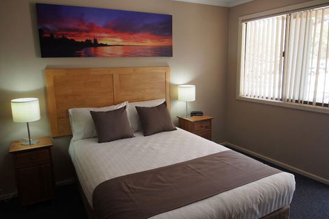 Dongara Hotel Motel - Great Ocean Road Tourism 7
