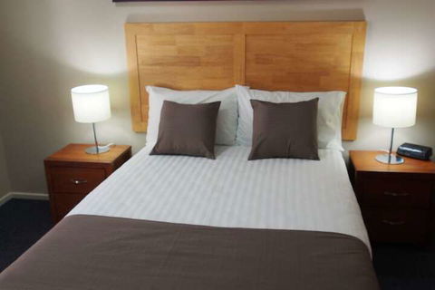 Dongara Hotel Motel - Great Ocean Road Tourism 6