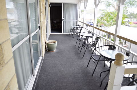 Alexandra Park Motor Inn - Great Ocean Road Tourism 1