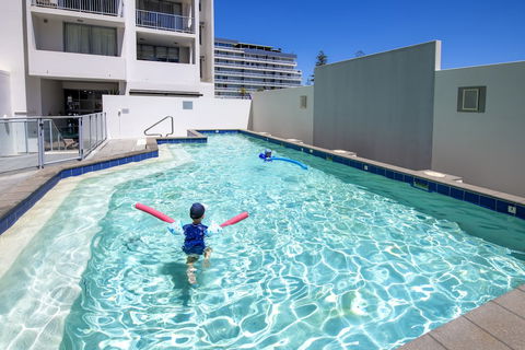 Macquarie Waters Boutique Apartment Hotel - Great Ocean Road Tourism 2