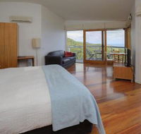 Chriss Beacon Point Restaurant  Villas - Great Ocean Road Tourism