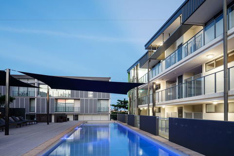 Direct Hotels â€“ Islington At Central - Great Ocean Road Tourism 3