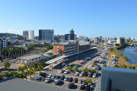 Direct Hotels â€“ Islington At Central - Great Ocean Road Tourism 1