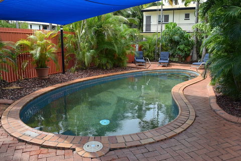 Coconut Grove Holiday Apartments - Great Ocean Road Tourism 0