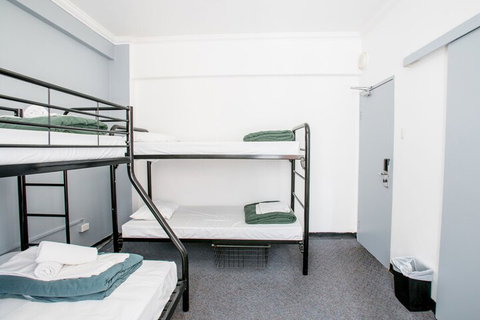 Westend Backpackers Hostel - Great Ocean Road Tourism 5